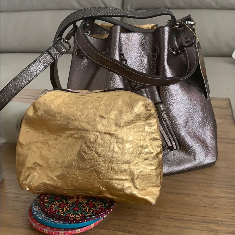 Handbag - Picture 8 of 8